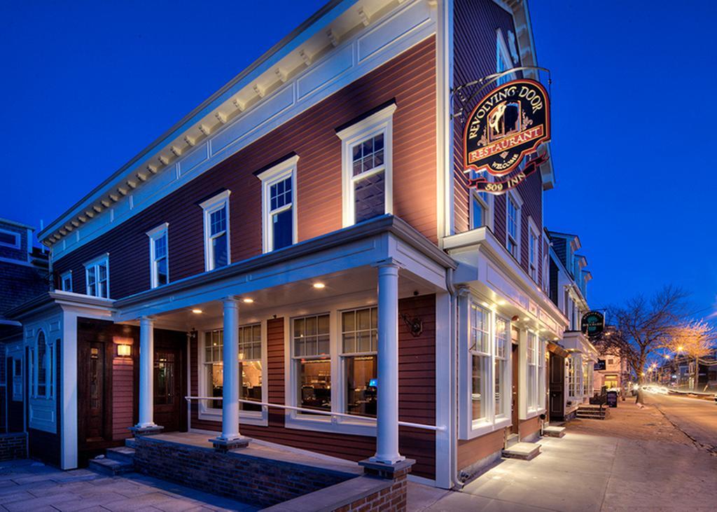 Bouchard Restaurant & Inn Newport Buitenkant foto